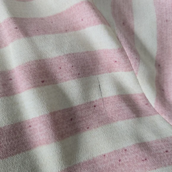 LC Lauren Conrad Flowy Top - Picture 4 of 4